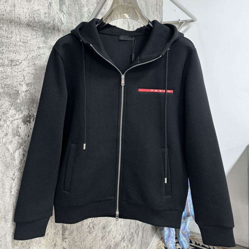 Pra*a outwear